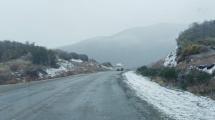 Imagen de Nevadas leves en las partes altas de la ruta 40, entre Bariloche y El Bolsón