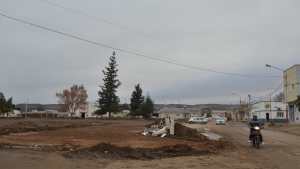 Trabajan en el plan de renovación de la Plaza San Martín de Godoy