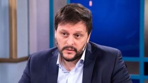 Leandro Santoro: “Si alguien me ofrecía la vacuna, lo agarraba a trompadas”
