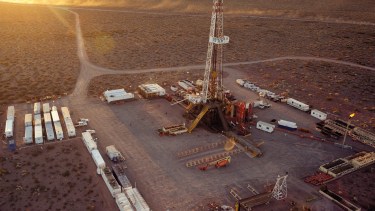El incremento en el precio del petróleo vino de la mano con un salto en las acciones de petroleras de la Cuenca Neuquina. (Foto: gentileza)