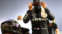 Imagen de Hamilton renovó su contrato con el equipo Mercedes
