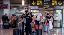 Imagen de Incertidumbre entre los turistas extranjeros que regresan a Europa