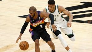 Los Suns y Bucks empiezan a jugar la final de la NBA