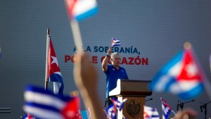 Seis días después de las protestas, el gobierno de Cuba realizó un acto partidario