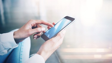 El Enacom autorizó aumentos de hasta 5% en telefonía móvil y fija, internet y TV paga. 