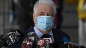 Vacunatorio VIP: ordenan reabrir la causa e investigar a los 70 vacunados