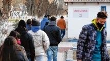 Imagen de Vacunación sin turno: colocan segundas dosis de Sinopharm y Astrazeneca en Roca