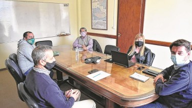 La Mesa de la Función Pública volverá a reunirse en Economía. Foto: Marcelo Ochoa.