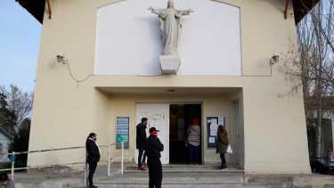 Hoy Roca registró 33 contagios y 48 altas. Foto: Juan Thomes