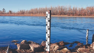 La erogación en Limay se mantendrá en 600 metros cúbicos por segundo. Foto: Florencia Salto