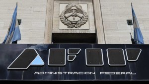 ATP: 2.000 empresas deberán devolver la ayuda oficial porque compraron dólares