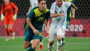La selección argentina perdió con Australia en su debut en los Juegos Olímpicos