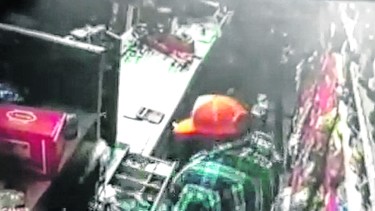 Los delincuentes fueron capturados por una cámara de seguridad pero nunca lograron identificarlos. (foto: gentileza)