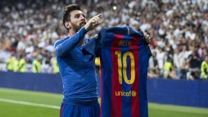 Messi se bajaría el salario un 50% para seguir en Barcelona