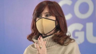 La vicepresidenta recordó la implementación del plan tecnológico durante su gestión.-