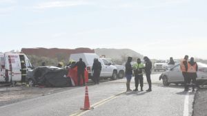 Tres muertos en un choque frontal en la Ruta 151