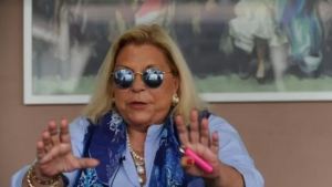 Carrió dijo que JxC «no puede concentrarse» en candidaturas «porque los problemas son hoy»