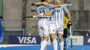 Los Leones empiezan la defensa de su medalla de oro
