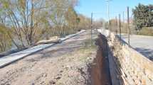 Imagen de Avanza el muro que separa el río Neuquén del barrio privado Rincón Club