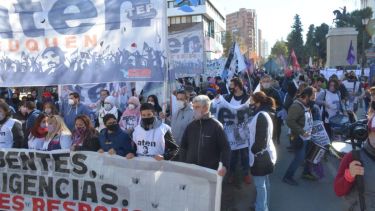 ATEN marchará desde el monumento a la Legislatura (Foto archivo Yamil Regules)