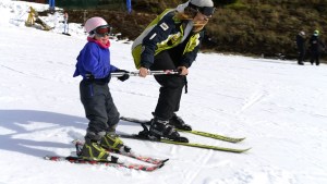 Arranca hoy la alta temporada y el cerro Catedral suma pistas de esquí