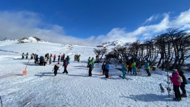 Así estaba el Plateau en el cerro Perito Moreno después de que cayeran 7 cm de nieve en las últimas horas. 