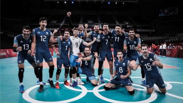 La selección masculina de vóley jugará contra Italia en cuartos de final. 