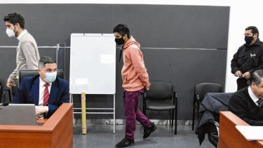 Exequiel Rebolledo 
está condenado por el femicidio de Agustina Atencio (Florencia Salto)
