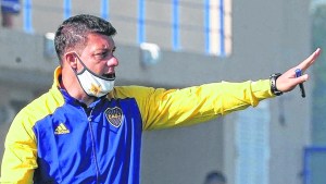 Boca inicia el ciclo Battaglia en La Bombonera ante Patronato: hora, formaciones y tevé