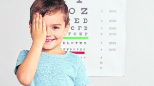 “Ojo vago” o ambliopía: por qué es determinante hacer controles oftalmológicos en la niñez