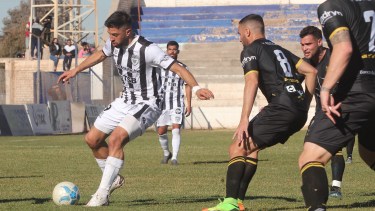 Cipo va por una victoria que lo deje segundo en la tabla. (Foto: Oscar Livera)