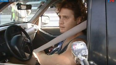 "Fernández me dijo idiota, lo tomo como de quien viene", expresó el surfer.