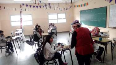 A comienzos de agosto Río Negro habilitó el refrigerio escolar y dos meses después habilitará los comedores. Archivo