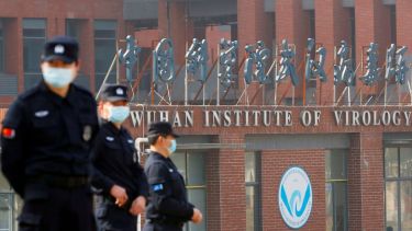 Un informe preliminar de inteligencia busca determinar si el COVID-19 se filtró desde el laboratorio de Wuhan. 