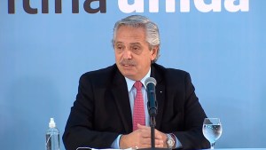 Alberto Fernández retoma actividades presenciales tras concluir su aislamiento