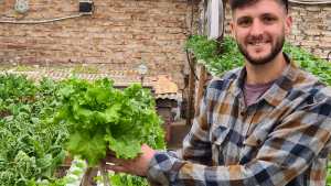 La experiencia de ganarle a la sequía con la producción hidropónica en Cutral Co