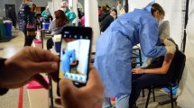 Imagen de Así comenzó la vacunación para adolescentes en Viedma