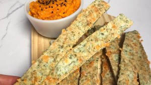 Palitos de queso y orégano facilísimos