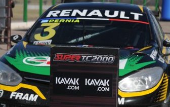 El Tanito Pernía se impuso en la prueba clasificatoria del Súper TC 2000 en La Pampa. Gentileza.