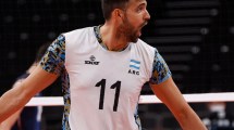 Imagen de Seba Solé, medalla de bronce en Tokio: »el vóley está a punto de desaparecer en Argentina»