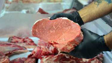 Las restricciones parciales a las exportaciones de carne hasta el 31 de octubre. Foto: Marcelo Ochoa