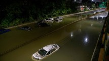 Imagen de Videos impactantes: las inundaciones en Estados Unidos dejan ocho muertos