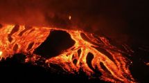 Imagen de En vivo: nada detiende el avance de la lava del volcán en La Palma