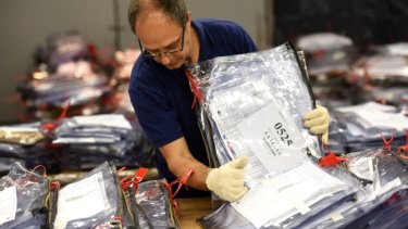 Expectativa por el escrutinio, que está por comenzar. Aun hay gente votando.