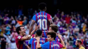 Ansu Fati se puso la &#8217;10&#8217; de Messi en el Barcelona y fue ovacionado