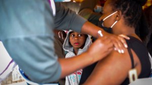 Preocupación en la OMS por la falta de vacunas contra el coronavirus en África