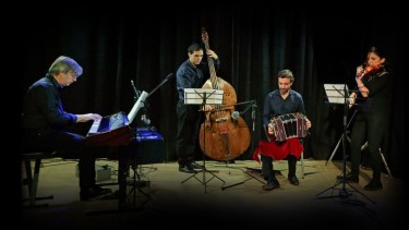La Orquesta Escuela de Tango del Neuquén, dirigida por Enrique Nicolás, será parte del espectáculo.