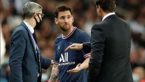 Pochettino lo sacó a Messi con 15&#8242; por jugar y sobre el final, Icardi le dio la victoria al PSG