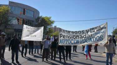 El petitorio que presentarán a la jefa comunal ya tiene 400 firmas de exintegrantes de la región. Foto archivo Emiliana Cantera.
