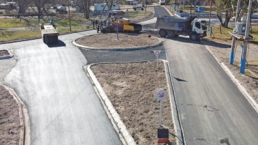Vecinos de Roca podrán trasladarse hasta el balneario municipal sobre calles totalmente asfaltadas (Foto Gentileza)